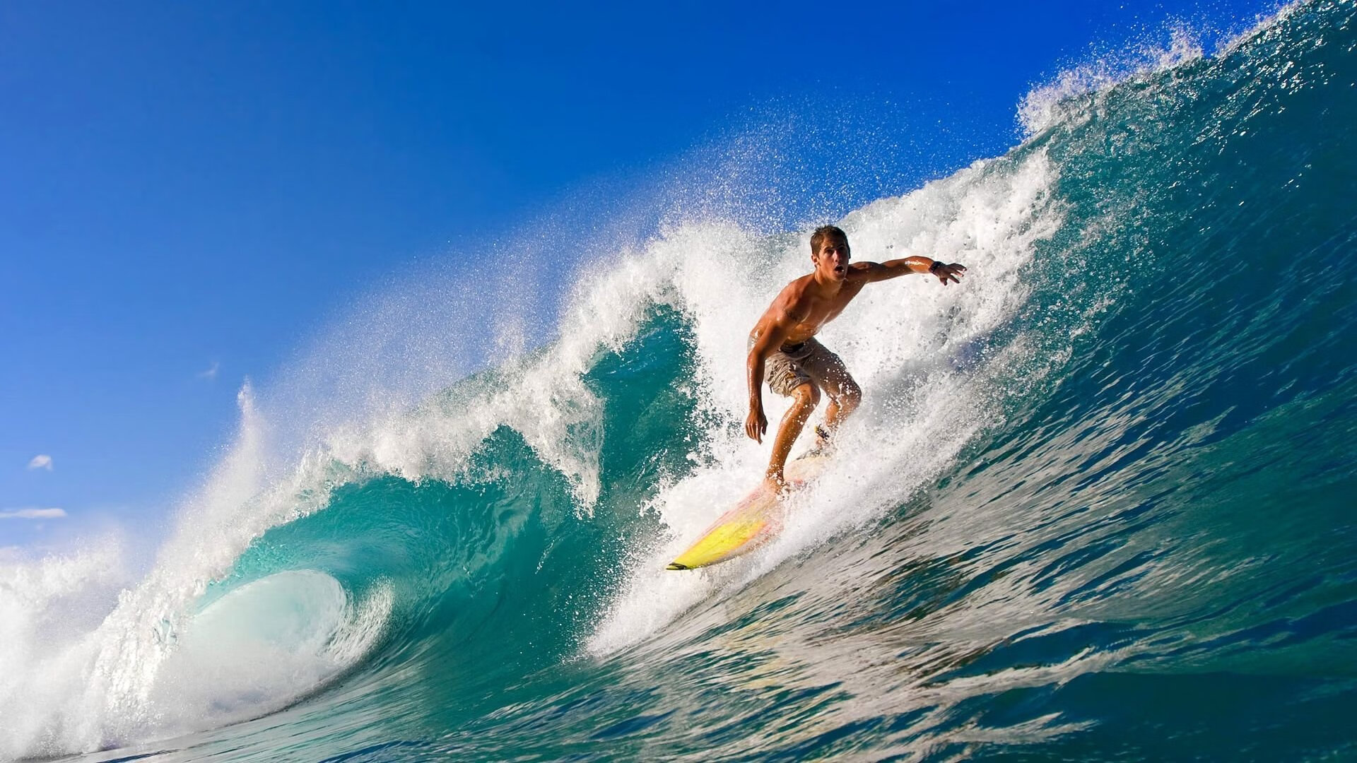 英超争冠之夜,东契奇关键节点连续得分,体育精神的跨时空交响